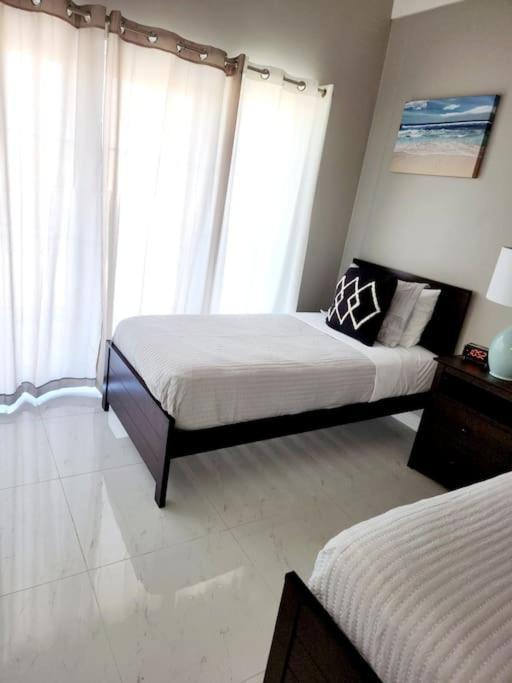 Brand New Luxurious Townhouse In Negril Βίλα Εξωτερικό φωτογραφία